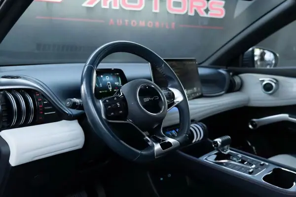 BYD Atto 3 2023 — foto 3 de 44