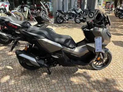 Honda ADV 150 2025 - 4926km