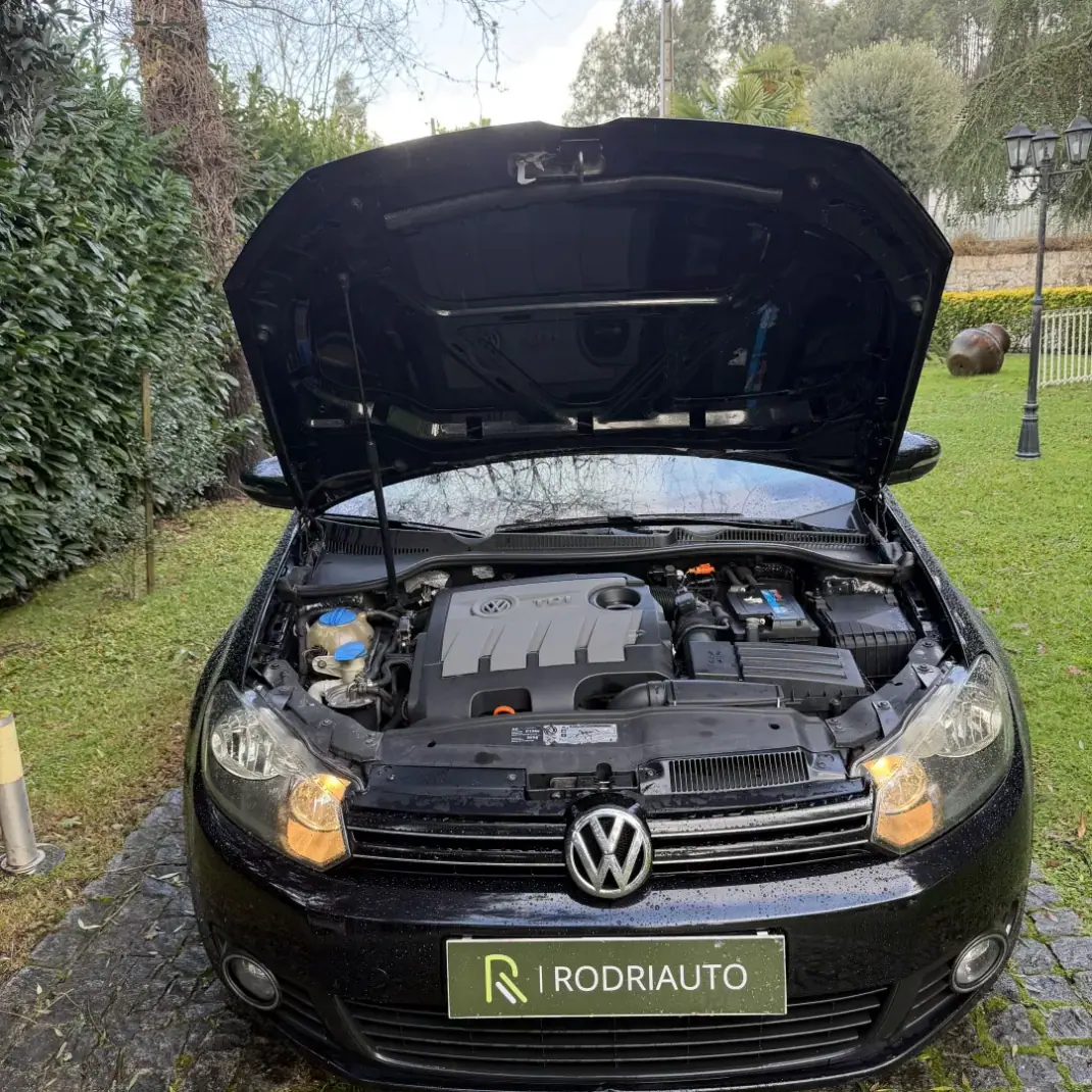 Volkswagen Golf Plus 2009 - 7990 EUR, 333000 km - AUTO.MOTO.pt - 333000km - foto 17 de 19