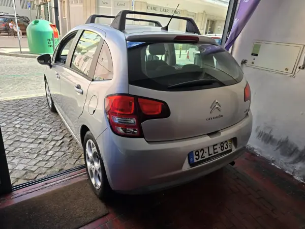 Citroën C3 2010 - 5000 EUR, 229519 km - AUTO.MOTO.pt - 229519km - foto 4 de 20