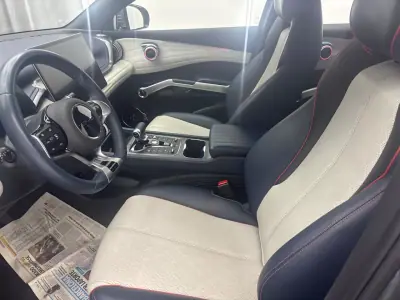 BYD Atto 3 2023 - 27500 EUR, 30000 km - 30000km - foto 7 de 12