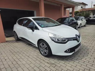 Renault Clio 2016 - 152000km