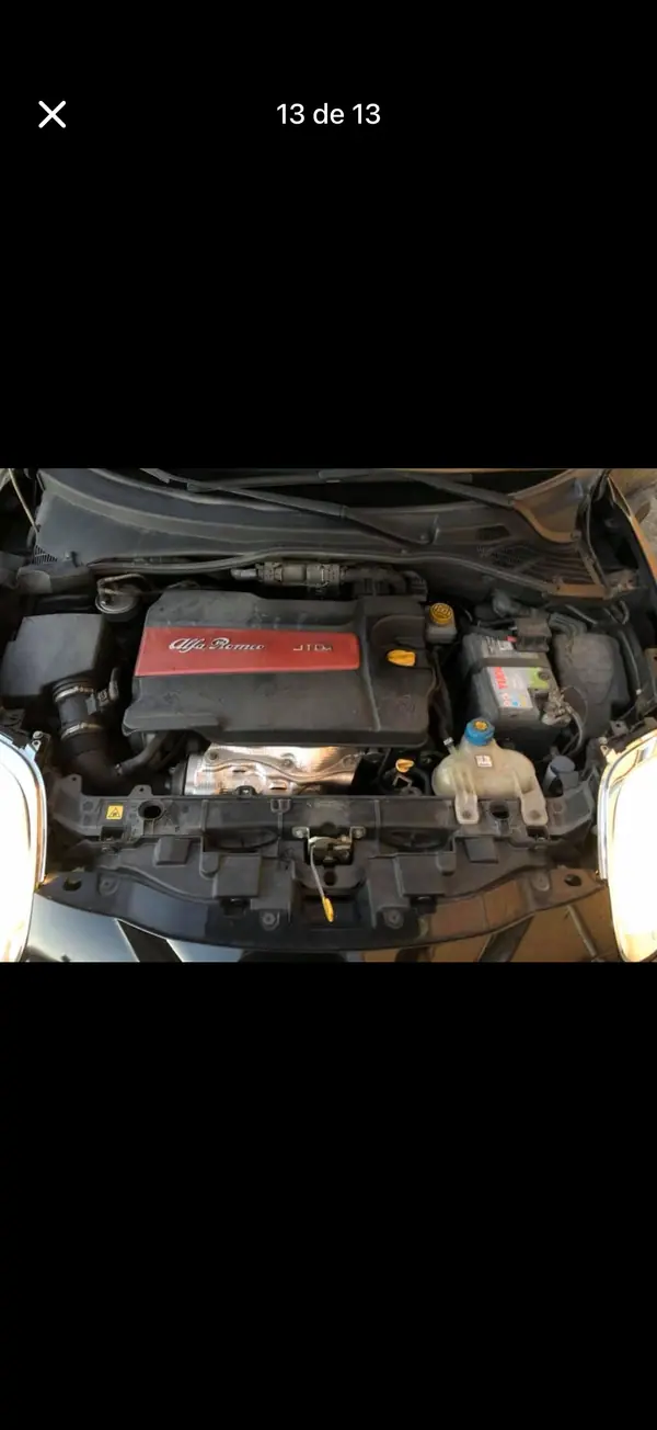 Alfa Romeo MiTo 2011 - 6200 EUR, 198283 km - AUTO.MOTO.pt - 198283km - foto 10 de 11