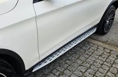 Mercedes-Benz GLC 220 2018 - 44500 EUR, 88000 km - AUTO.MOTO.pt - 88000km - foto 20 de 30