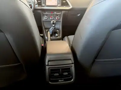 SEAT Leon 2015 - 14000 EUR, 181000 km - AUTO.MOTO.pt - 181000km - foto 62 de 92