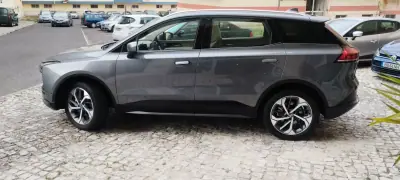 Aiways U5 2024 - 28500 EUR, 10380 km - AUTO.MOTO.pt - 10380km - foto 6 de 36