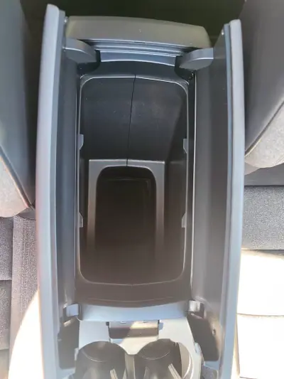 Citroën C5 Aircross 2019 - 15490 EUR, 147000 km - 147000km - foto 21 de 27