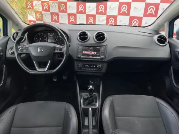 SEAT Ibiza 2016 - 11490 EUR, 123350 km - AUTO.MOTO.pt - 123350km - foto 9 de 23
