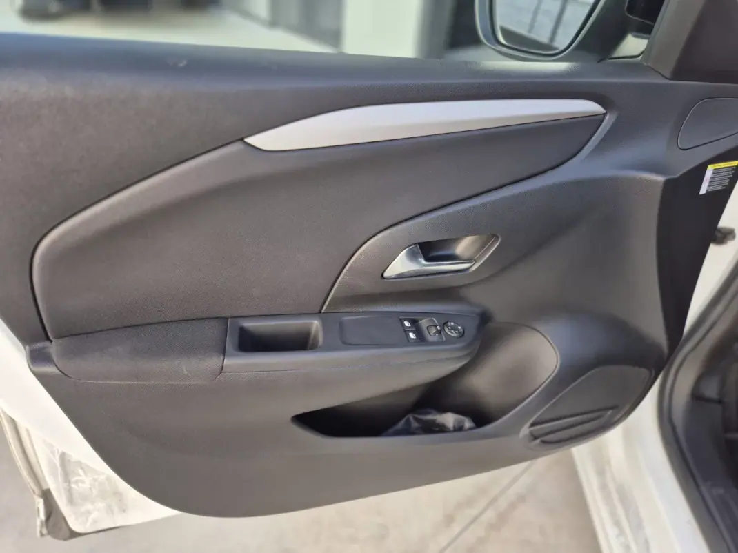 Opel Corsa-e 2020 - 16000 EUR, 75000 km - 75000km - foto 19 de 39