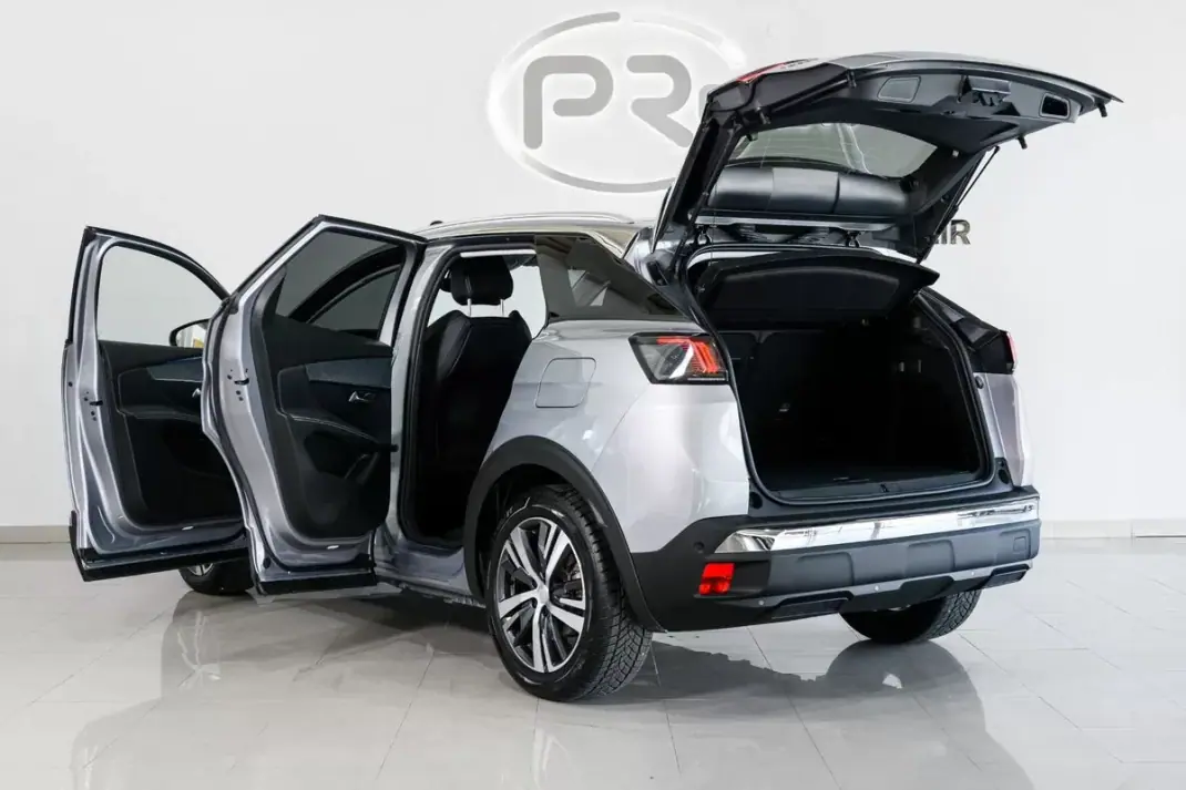 Peugeot 3008 2021 - 24900 EUR, 33858 km - 33858km - foto 16 de 19