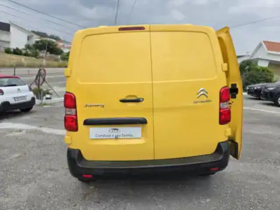 Citroën Jumpy 2019 - 15900 EUR, 122000 km - AUTO.MOTO.pt - 122000km - foto 26 de 60