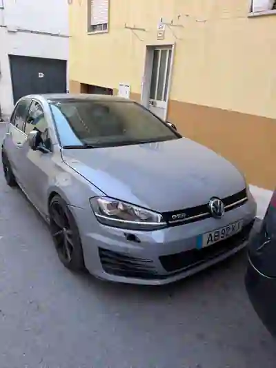 Volkswagen Golf 2016 — foto 2 de 6