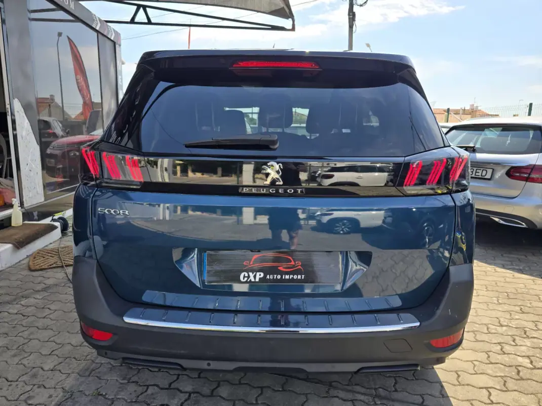 Peugeot 5008 2022 - 23900 EUR, 148000 km - 148000km - foto 11 de 31
