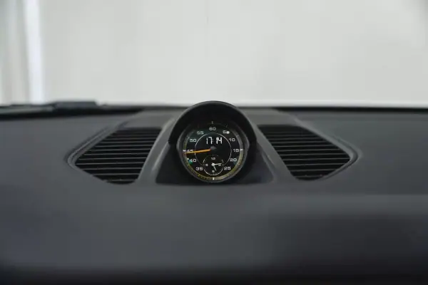 Porsche 911 2014 - 149950 EUR, 41000 km - AUTO.MOTO.pt - 41000km - foto 31 de 45