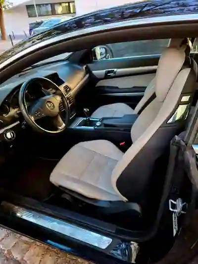 Mercedes-Benz E 250 2009 — foto 6 de 11