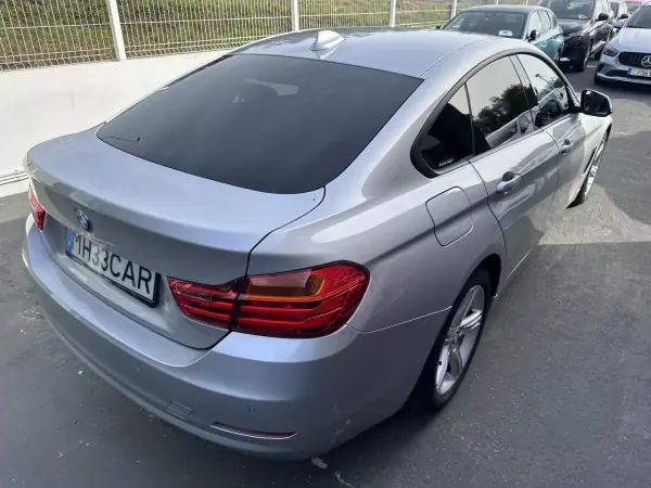 BMW 418 Gran Coupé 2016 - 16900 EUR, 190000 km - AUTO.MOTO.pt - 190000km - foto 11 de 52