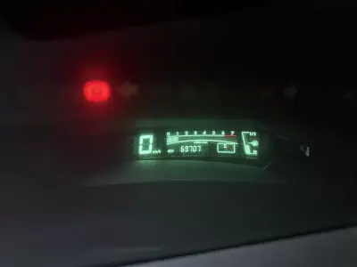 Toyota Yaris 2010 - 8700 EUR, 69707 km - AUTO.MOTO.pt - 69707km - foto 35 de 35