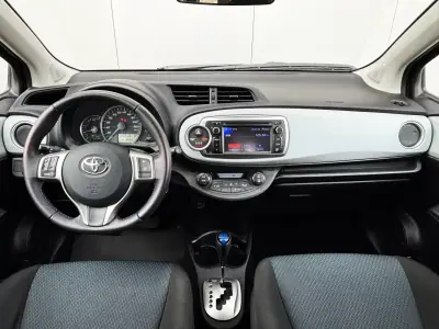 Toyota Yaris 2012 - 12750 EUR, 39000 km - AUTO.MOTO.pt - 39000km - foto 10 de 37