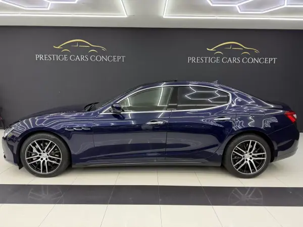 Maserati Ghibli 2014 - 36950 EUR, 112382 km - AUTO.MOTO.pt - 112382km - foto 6 de 50