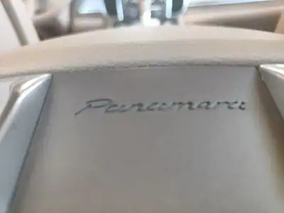 Porsche Panamera 2012 - 41990 EUR, 58000 km - AUTO.MOTO.pt - 58000km - foto 22 de 42