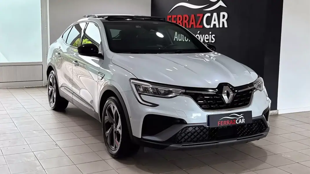 Renault Arkana 2022 - 23990 EUR, 92300 km - 92300km - foto 27 de 29