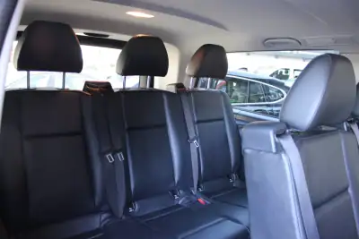 Mercedes-Benz Vito Tourer 2021 - 29900 EUR, 202585 km - AUTO.MOTO.pt - 202585km - foto 7 de 18