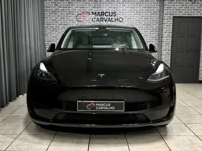 Tesla Model Y 2022 - 34900 EUR, 77000 km - AUTO.MOTO.pt - 77000km - foto 2 de 14