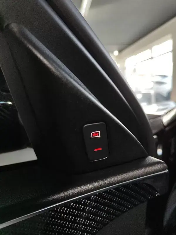 Audi RS6 Avant 2017 - 76500 EUR, 157500 km - AUTO.MOTO.pt - 157500km - foto 30 de 48