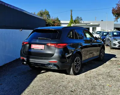 Mercedes-Benz GLC 400 2024 - 69990 EUR, 25400 km - AUTO.MOTO.pt - 25400km - foto 9 de 35