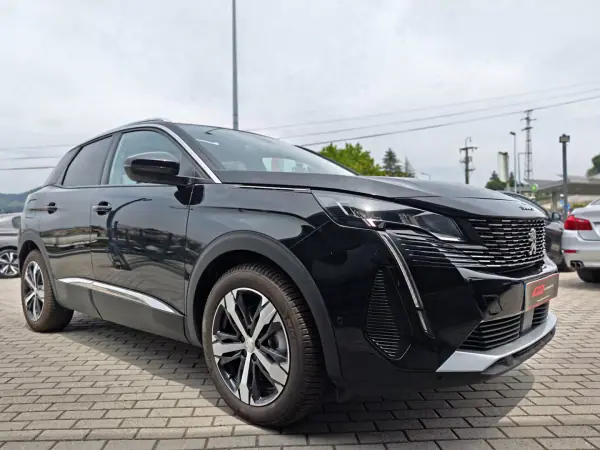 Peugeot 3008 2023 - 25500 EUR, 114486 km - AUTO.MOTO.pt - 114486km - foto 5 de 22