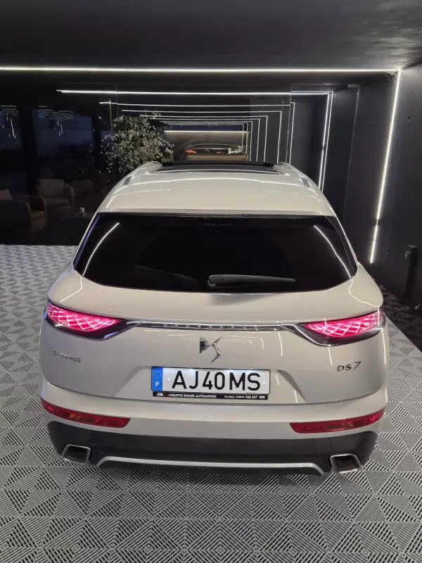 DS DS7 Crossback 2021 - 26750 EUR, 158000 km - AUTO.MOTO.pt - 158000km - foto 10 de 32