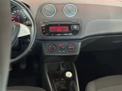 SEAT Ibiza 2009 - 7990 EUR, 126845 km - 126845km - foto 18 de 20