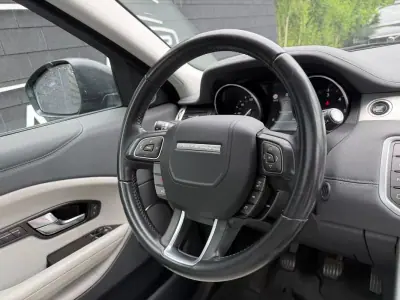 Land Rover Range Rover Evoque 2017 - 16450 EUR, 150620 km - AUTO.MOTO.pt - 150620km - foto 8 de 12