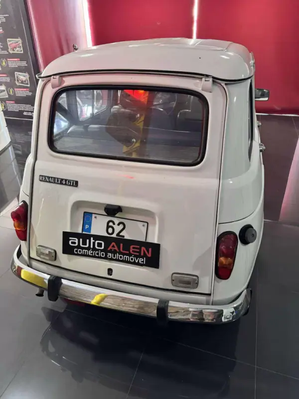 Renault 4 1992 - 5500 EUR, 144000 km - AUTO.MOTO.pt - 144000km - foto 7 de 15