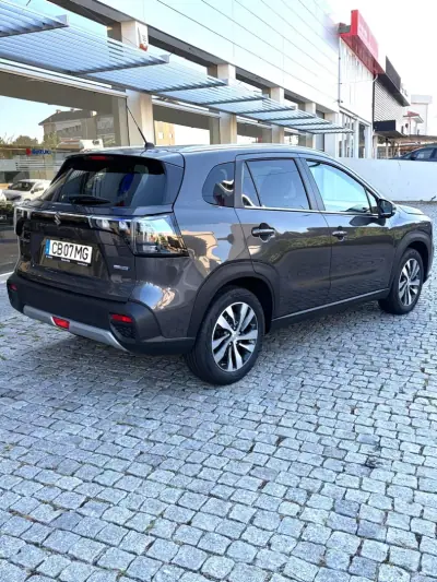Suzuki S-Cross 2025 - 30000 EUR, 100 km - 100km - foto 6 de 18