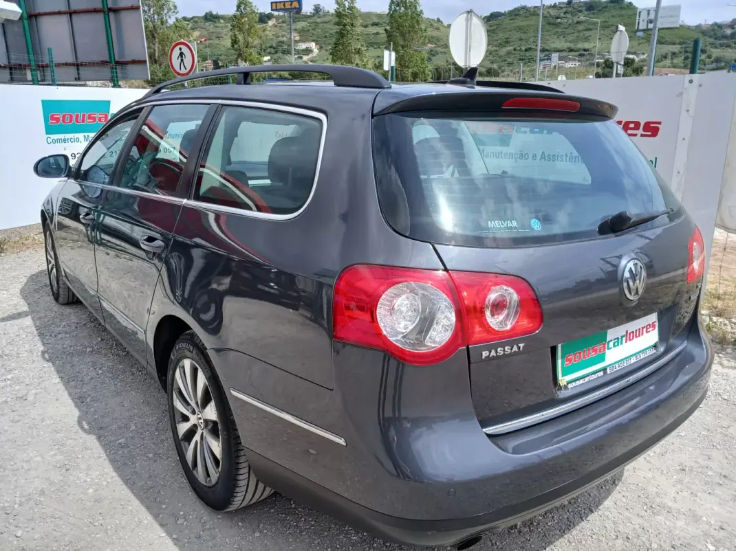 Volkswagen Passat Variant 2010 - 7750 EUR, 149120 km - AUTO.MOTO.pt - 149120km - foto 10 de 27