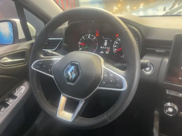 Renault Clio 2022 - 17899 EUR, 38000 km - AUTO.MOTO.pt - 38000km - foto 45 de 54