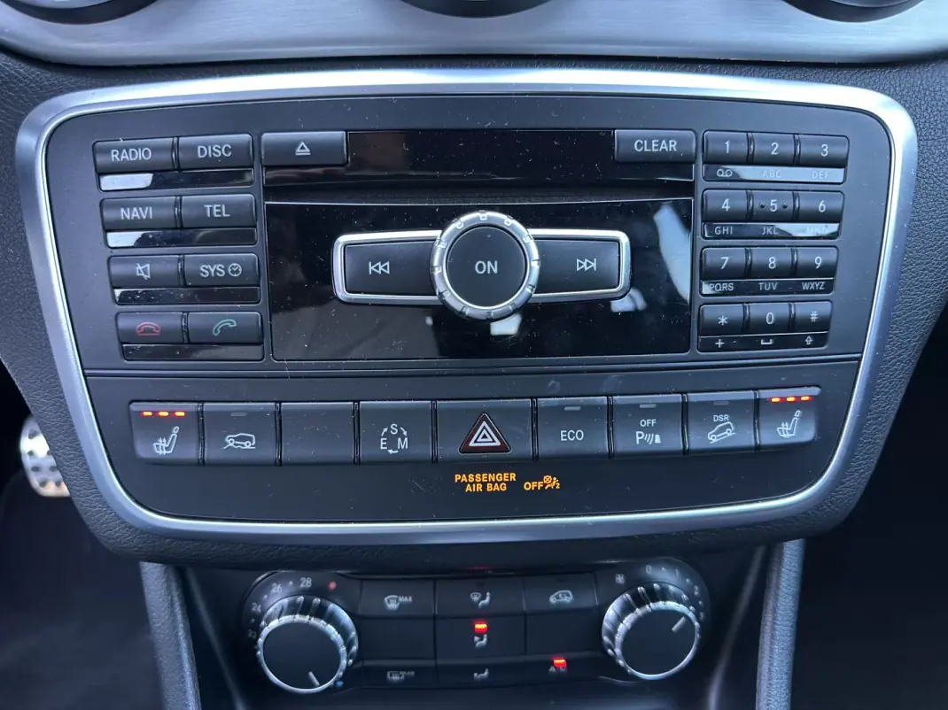 Mercedes-Benz GLA 220 2014 - 17900 EUR, 160000 km - 160000km - foto 33 de 64