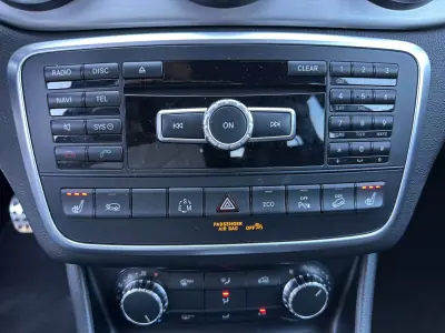 Mercedes-Benz GLA 220 2014 - 17900 EUR, 160000 km - 160000km - foto 33 de 64