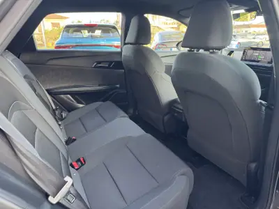 MG MG4 2022 - 18990 EUR, 77000 km - AUTO.MOTO.pt - 77000km - foto 17 de 36