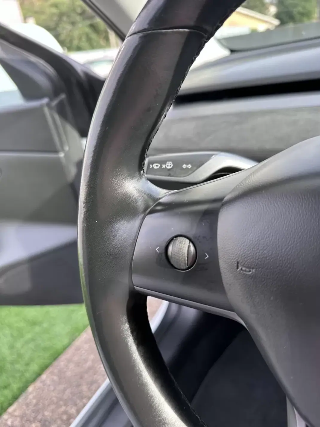 Tesla Model 3 2019 - 15500 EUR, 333000 km - AUTO.MOTO.pt - 333000km - foto 38 de 62
