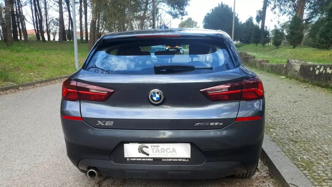 BMW X2 2021 - 22990 EUR, 100000 km - AUTO.MOTO.pt - 100000km - foto 21 de 21