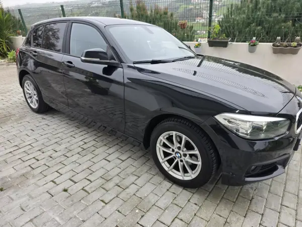 BMW 116 2018 - 16900 EUR, 135419 km - AUTO.MOTO.pt - 135419km - foto 25 de 73