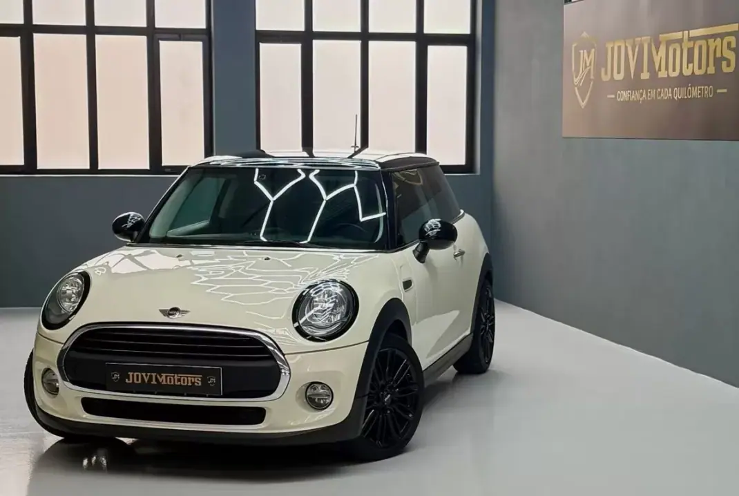 MINI 3 Portas 2015 - 12950 EUR, 200392 km - AUTO.MOTO.pt - 200392km - foto 3 de 14