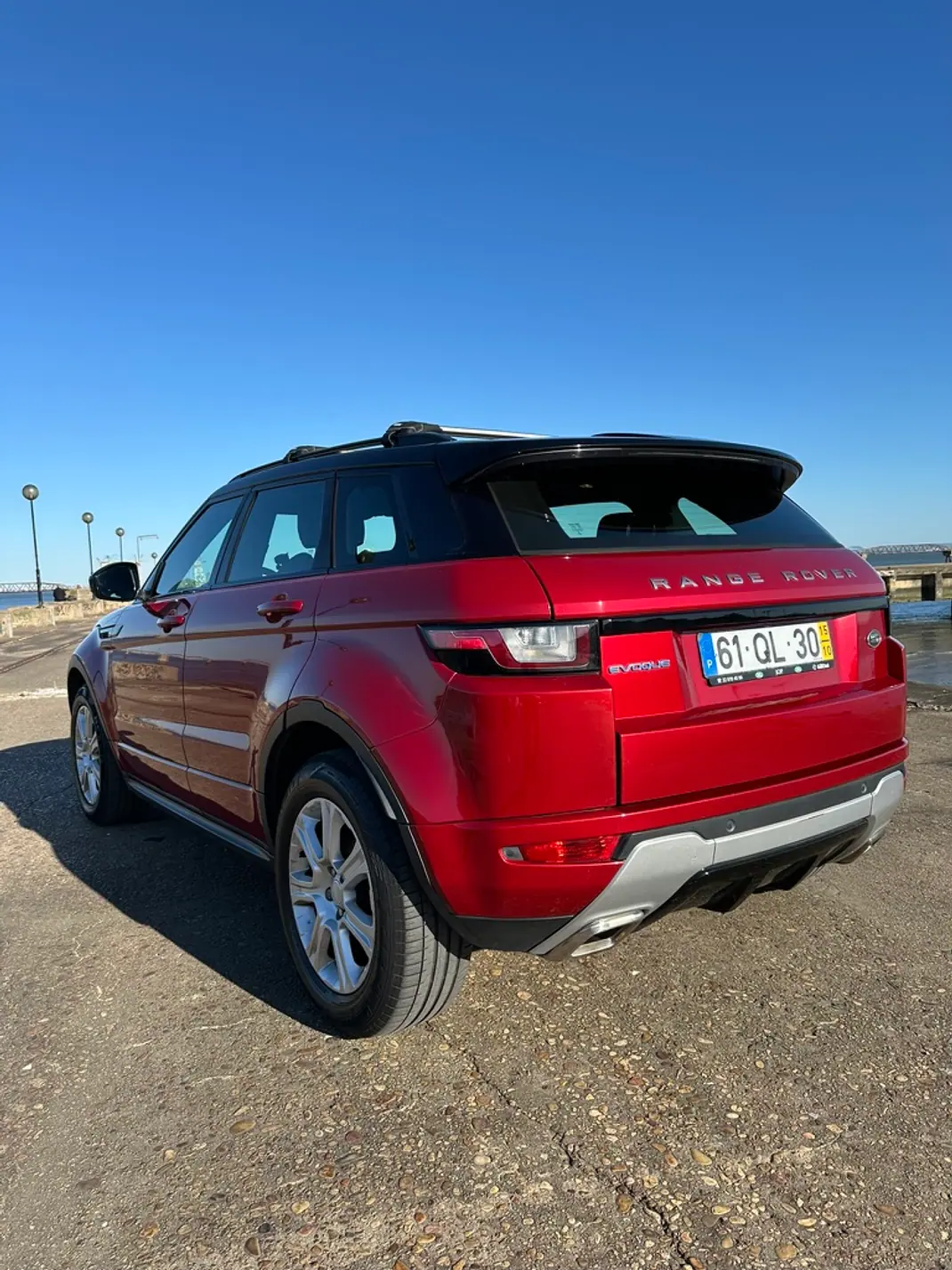 Land Rover Range Rover Evoque 2015 - 14900 EUR, 189520 km - AUTO.MOTO.pt - 189520km - foto 1 de 26