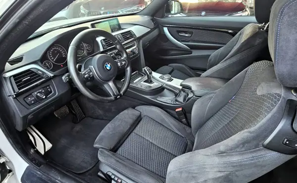 BMW 425 2015 - 26500 EUR, 170000 km - AUTO.MOTO.pt - 170000km - foto 18 de 34