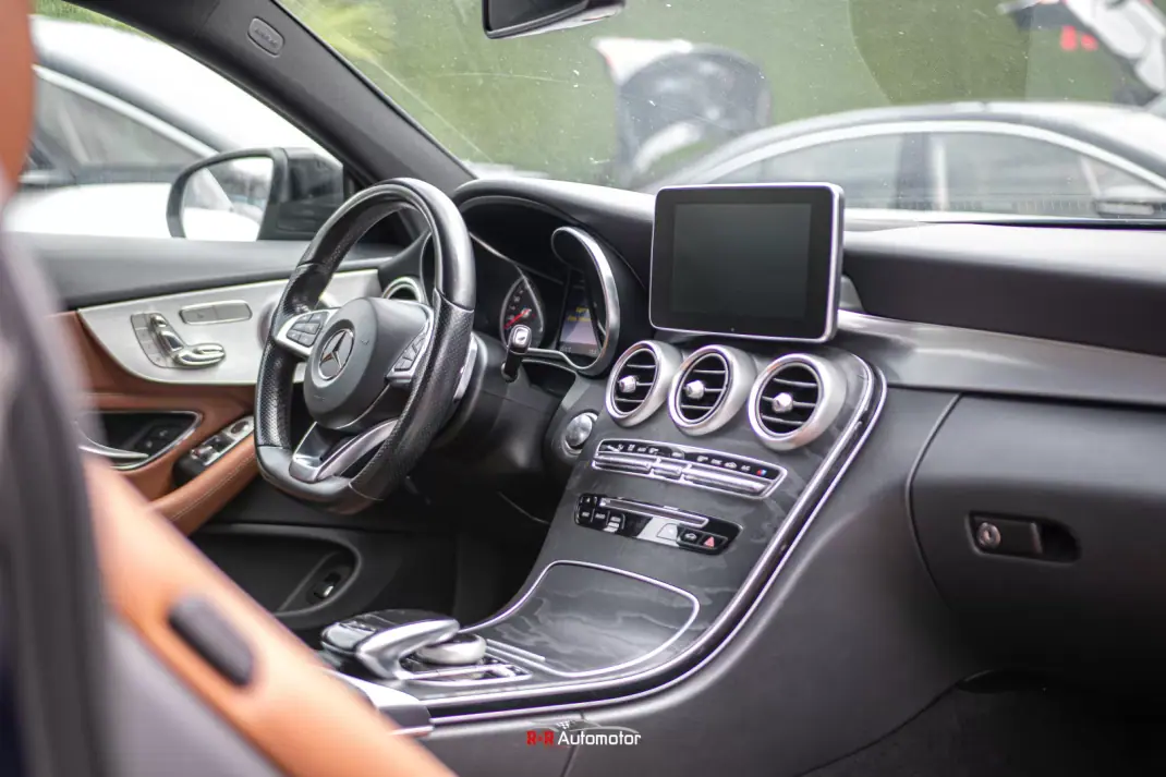 Mercedes-Benz C 220 2016 - 29900 EUR, 175000 km - 175000km - foto 43 de 43