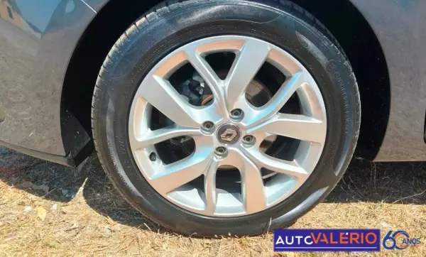 Renault Clio 2018 - 10950 EUR, 144210 km - 144210km - foto 16 de 16