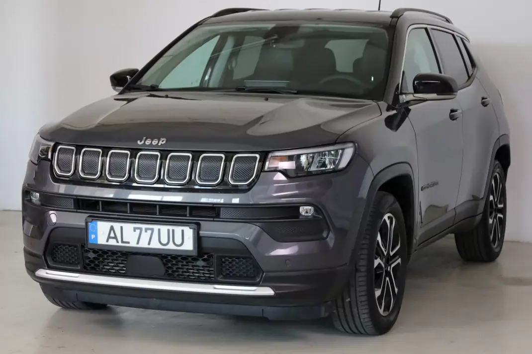 Jeep Compass 2021 - 23990 EUR, 73522 km - AUTO.MOTO.pt - 73522km - foto 8 de 41