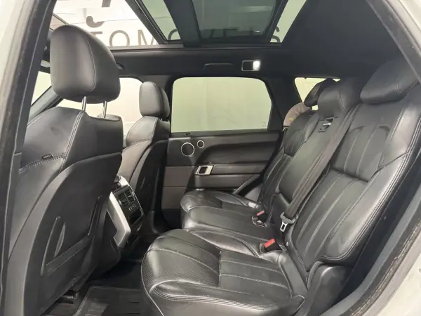 Land Rover Range Rover Sport 2016 - 31990 EUR, 220000 km - AUTO.MOTO.pt - 220000km - foto 34 de 42